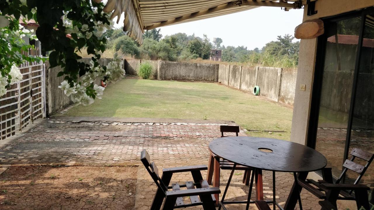 Chalet Ahaz, The Place Of Privacy With Outside Sitting Karjat Dış mekan fotoğraf
